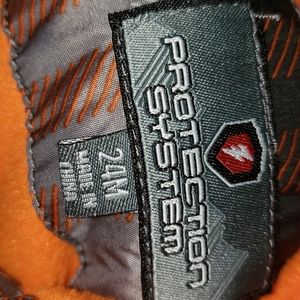 Brand new size 24 months boys Winter Jacket and gl